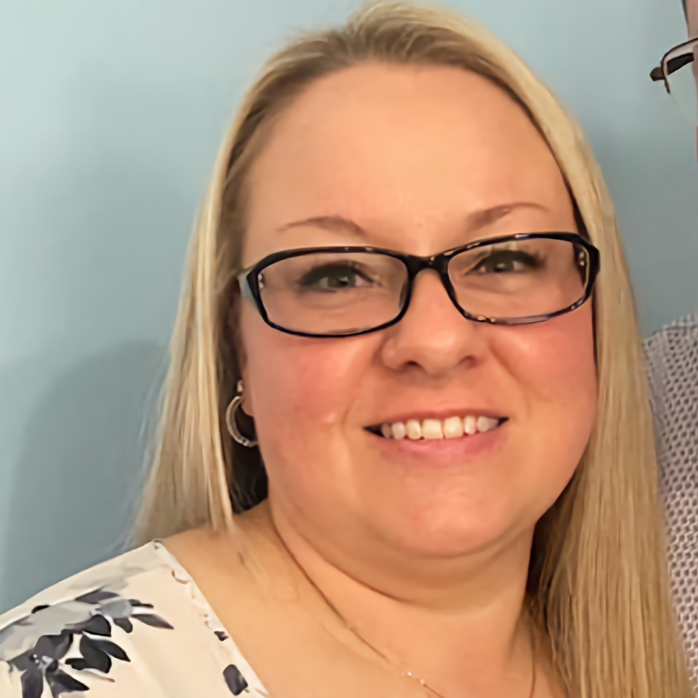 Meet your Posher, Cortney